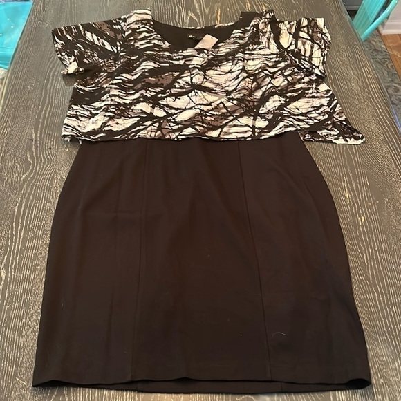 Lane Bryant black & white dress w/ abstract print top size 20 NWT - Picture 2 of 7